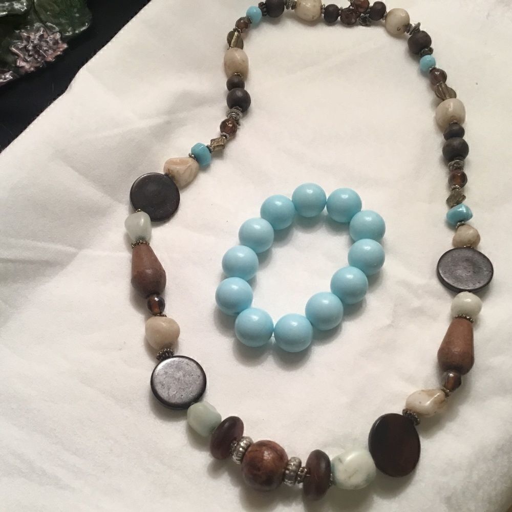 WoodΒ BeadβandβStoneβNecklaceβ&βBraceletβSet